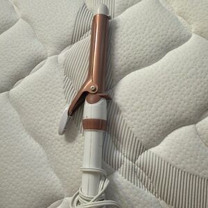 Curling iron